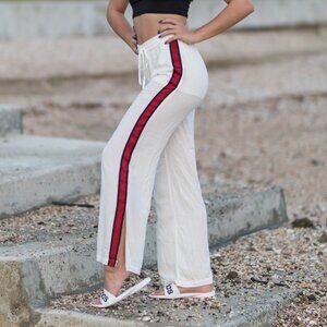 Indigo Rein white with red stripe rayon wide leg side slit beach pants size S US